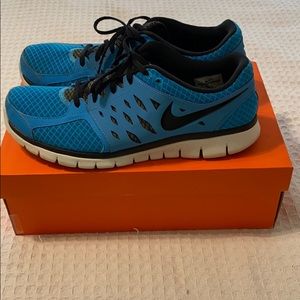 Nike Flex 2013 RN sneakers size 13